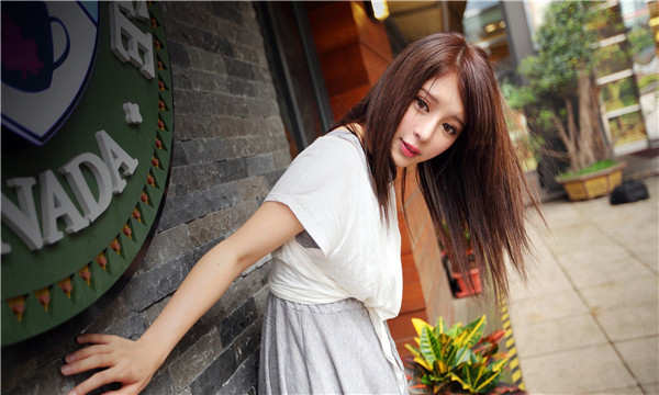 红坪镇想找一个女性生孩子给报酬-｛找个女人生孩子多少钱｝